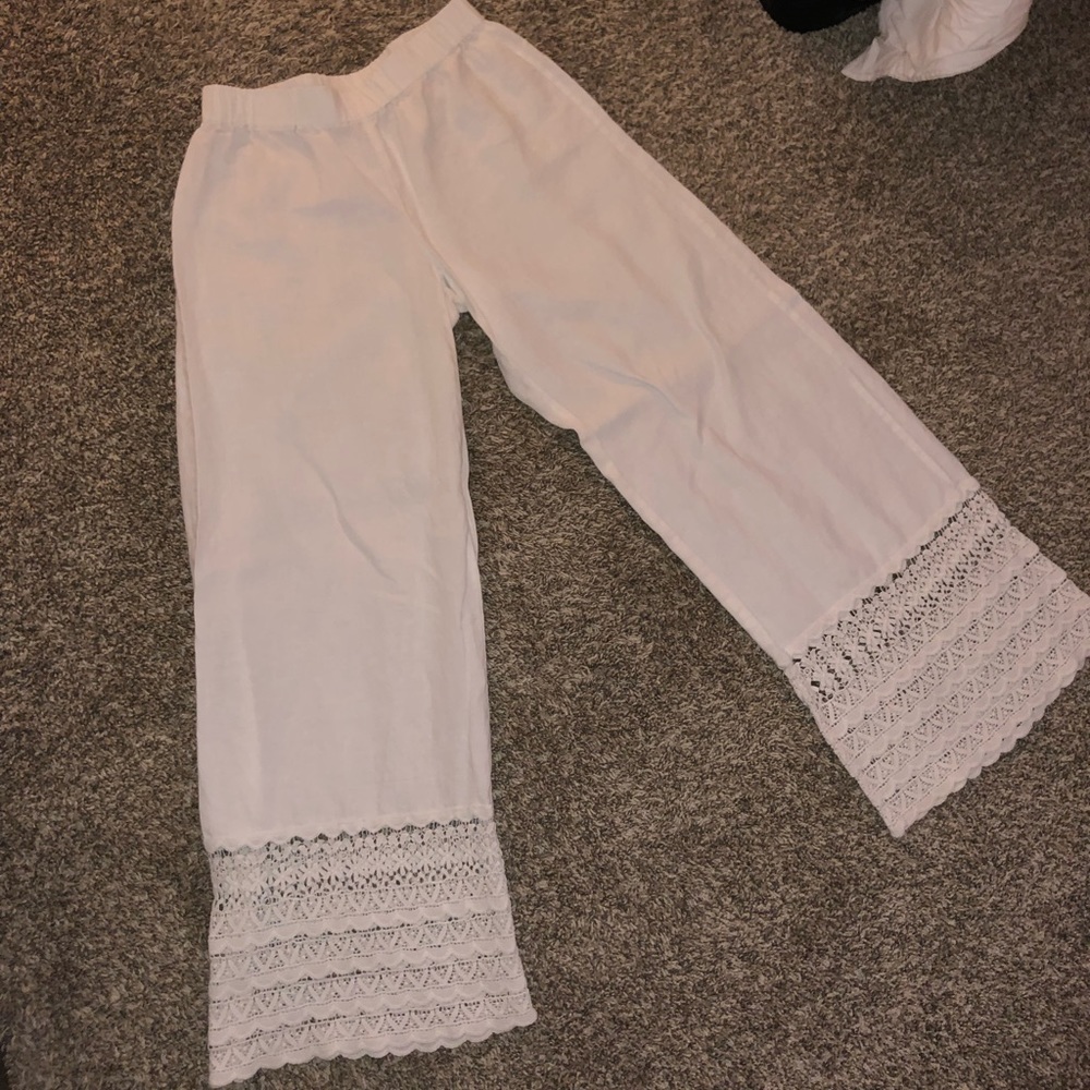 Chico’s linen palazzo pants! So comfy and stretchy!
